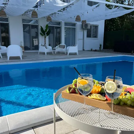 Carpe Diem Villa